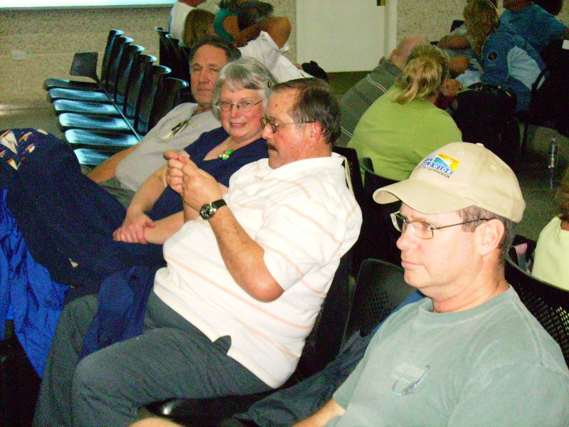 ../Images/peopleRoatan Airport waiting.jpg